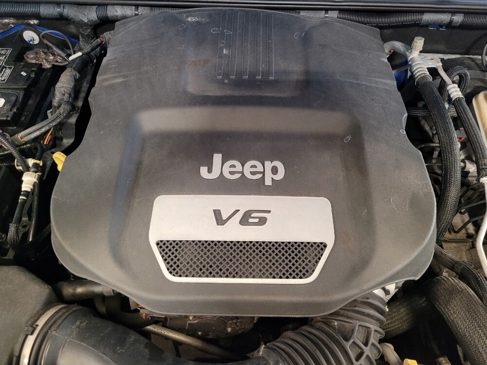 2015 Jeep Wrangler in Ocala, FL 34471 - 18129783 30