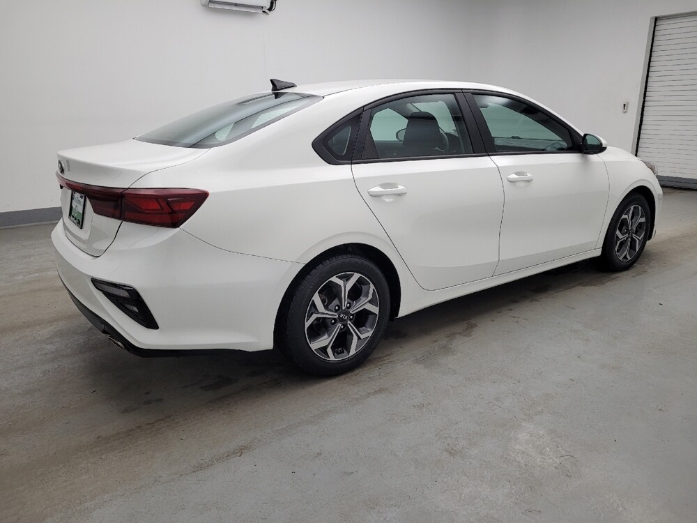 2020 Kia Forte in Maple Heights, OH 44137 - 18129786 10