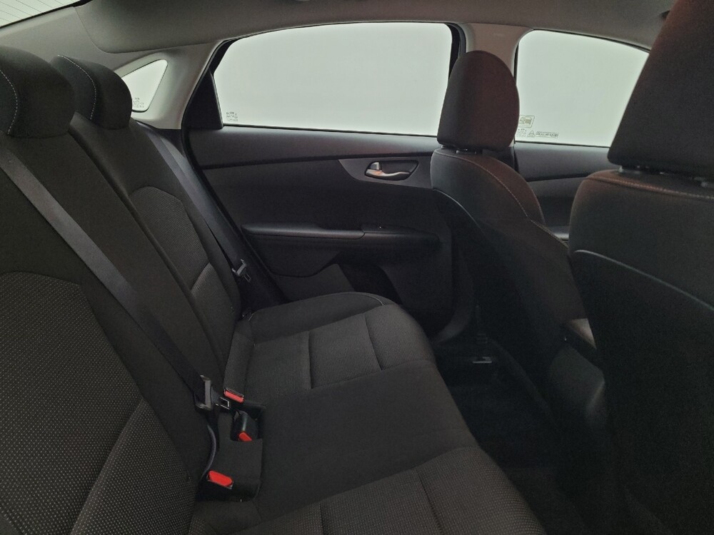 2020 Kia Forte in Maple Heights, OH 44137 - 18129786 19