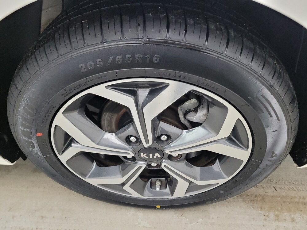 2020 Kia Forte in Maple Heights, OH 44137 - 18129786 31