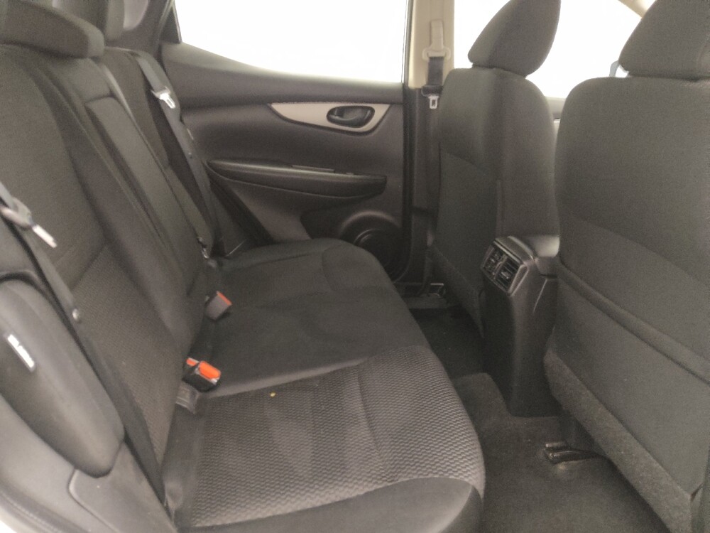 2020 Nissan Rogue Sport in Orlando, FL 32808 - 18129789 19