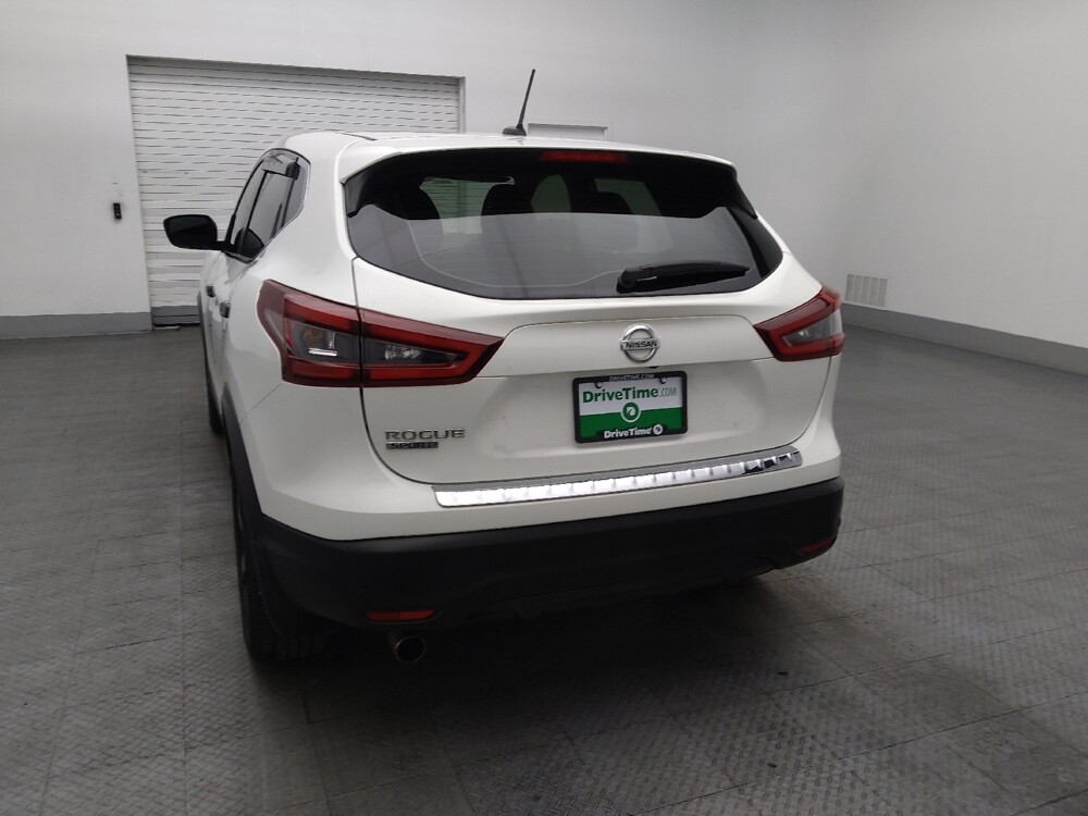 2020 Nissan Rogue Sport in Orlando, FL 32808 - 18129789 6