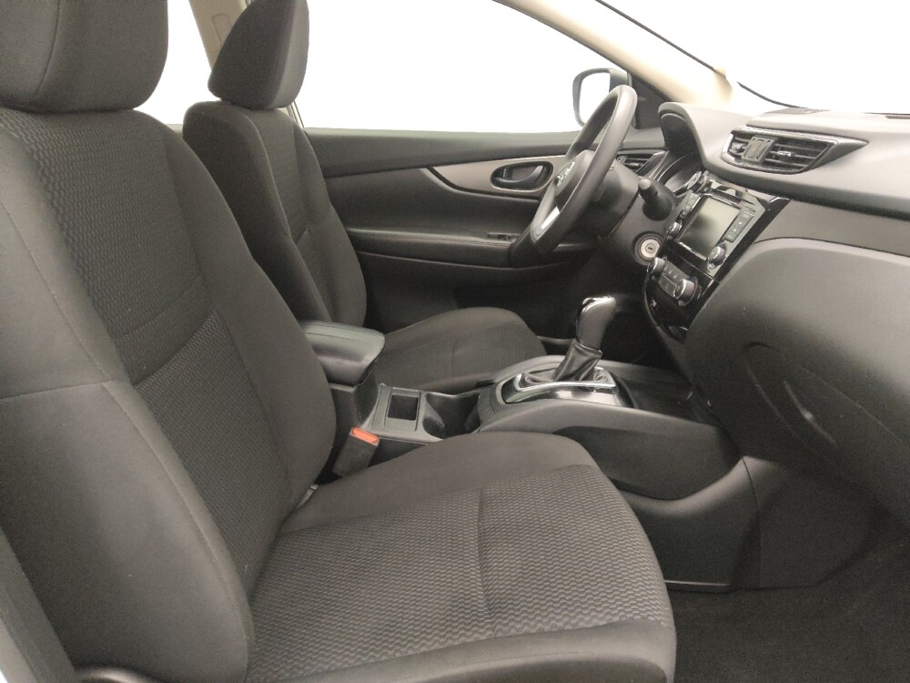 2020 Nissan Rogue Sport in Orlando, FL 32808 - 18129789 21