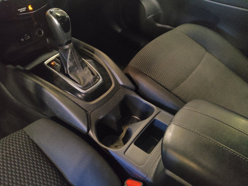 2020 Nissan Rogue Sport in Orlando, FL 32808 - 18129789 26