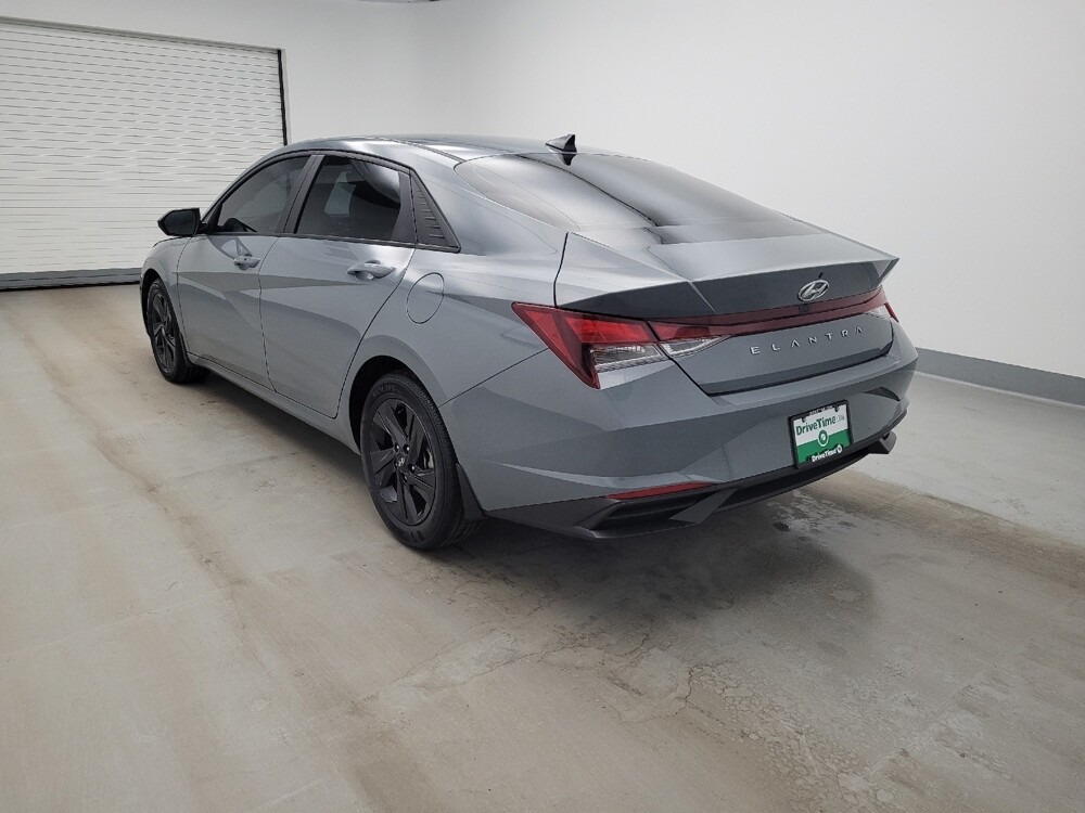 2022 Hyundai Elantra in Maple Heights, OH 44137 - 18129795 5