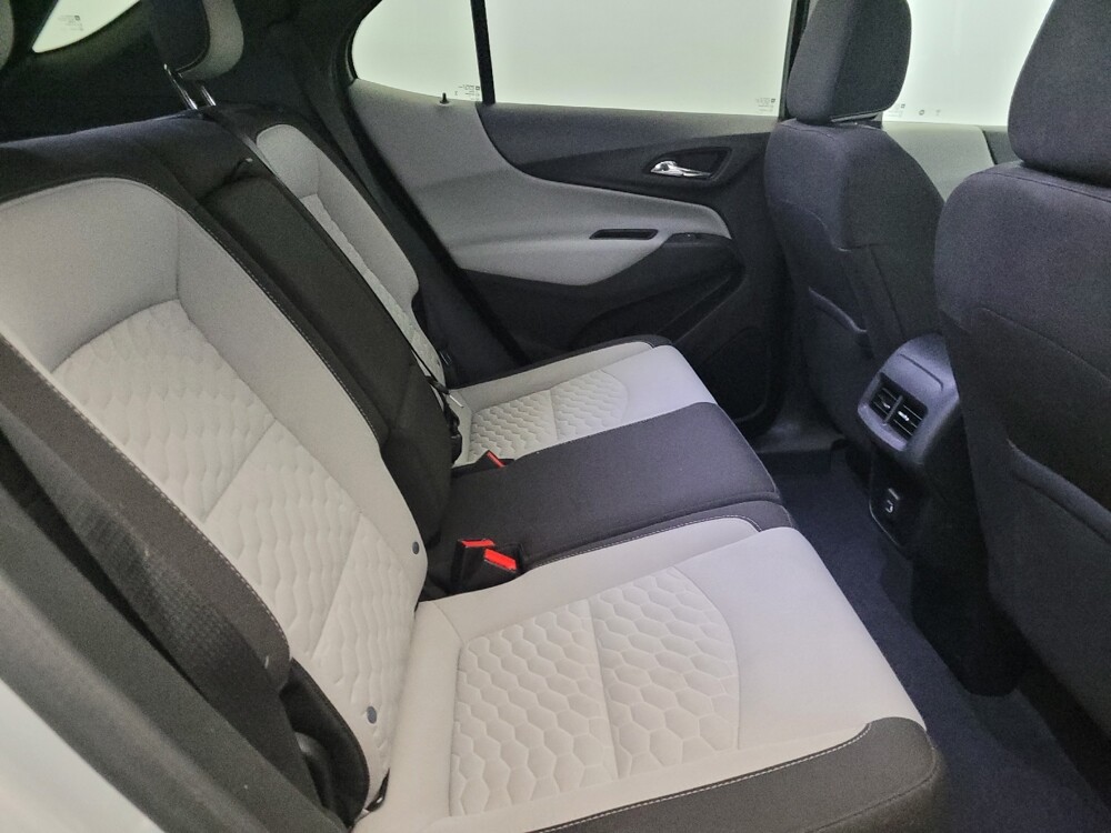 2020 Chevrolet Equinox in Glen Burnie, MD 21061 - 18129798 19