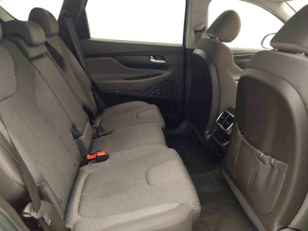 2019 Hyundai Santa Fe in Gainesville, FL 32609 - 18129802 19