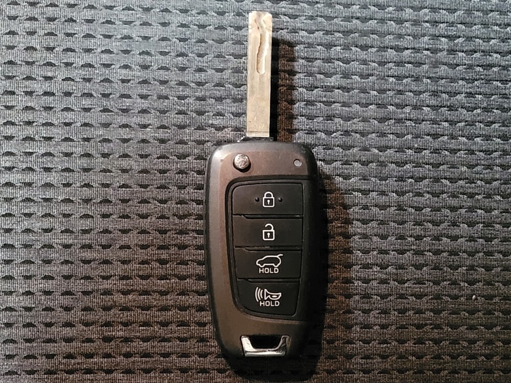 2019 Hyundai Santa Fe in Gainesville, FL 32609 - 18129802 32