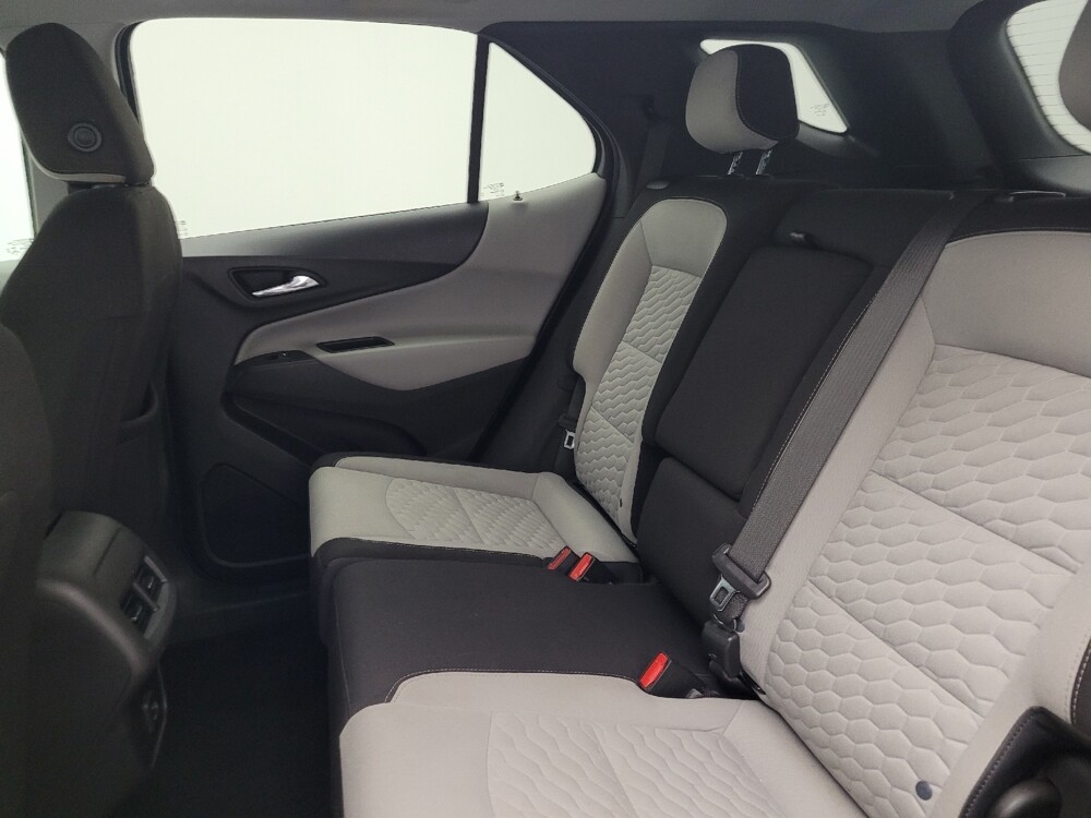 2021 Chevrolet Equinox in Greenville, SC 29607 - 18129803 18