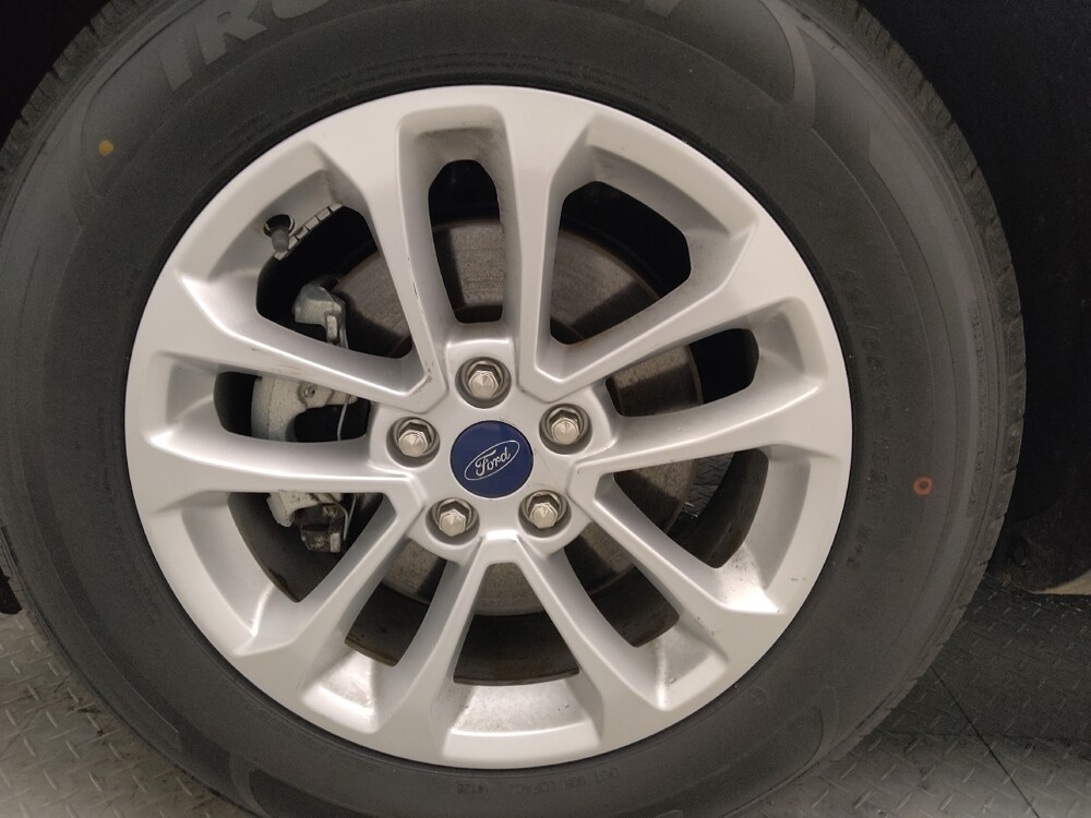 2020 Ford Escape in Union City, GA 30291 - 18129806 31