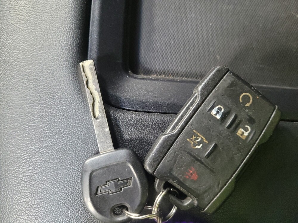 2019 Chevrolet Tahoe in Conyers, GA 30094 - 18129808 32