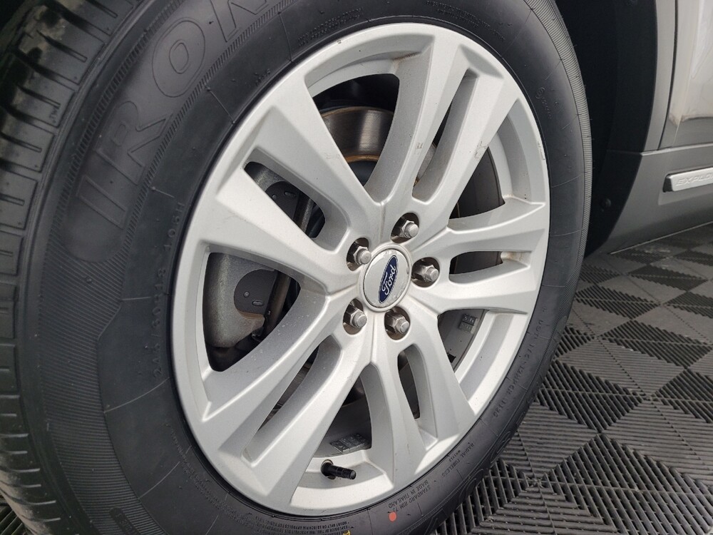 2018 Ford Explorer in Langhorne, PA 19047 - 18129810 31