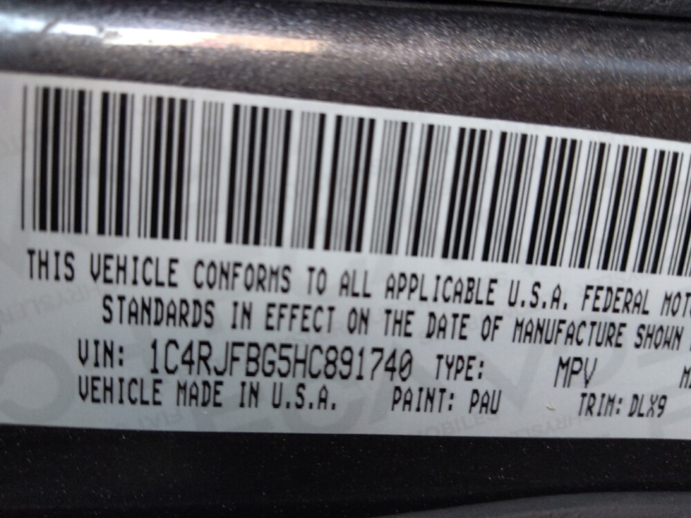 2017 Jeep Grand Cherokee in Phoenix, AZ 85022 - 18129811 33