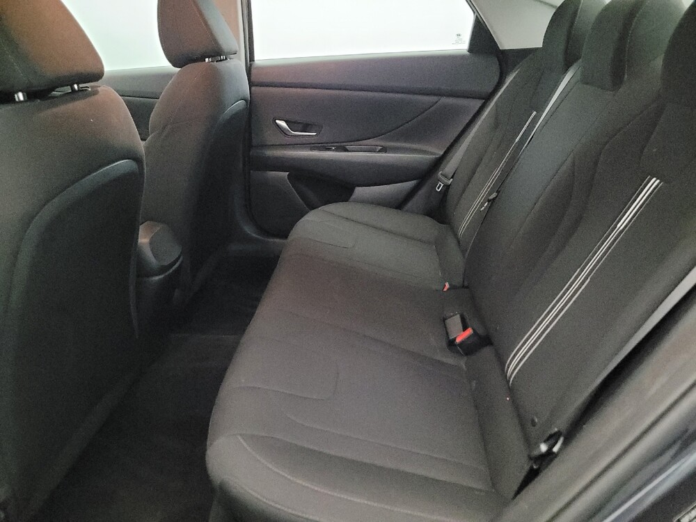 2021 Hyundai Elantra in Laurel, MD 20724 - 18129813 18