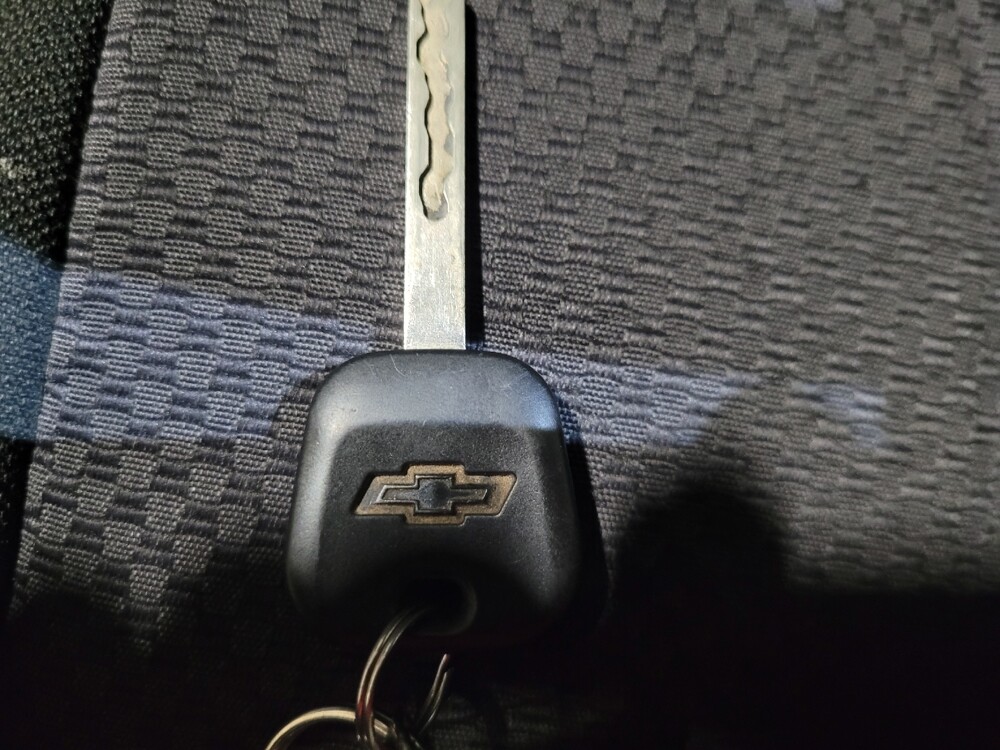 2017 Chevrolet Silverado 1500 in Chesapeake, VA 23320 - 18129814 32