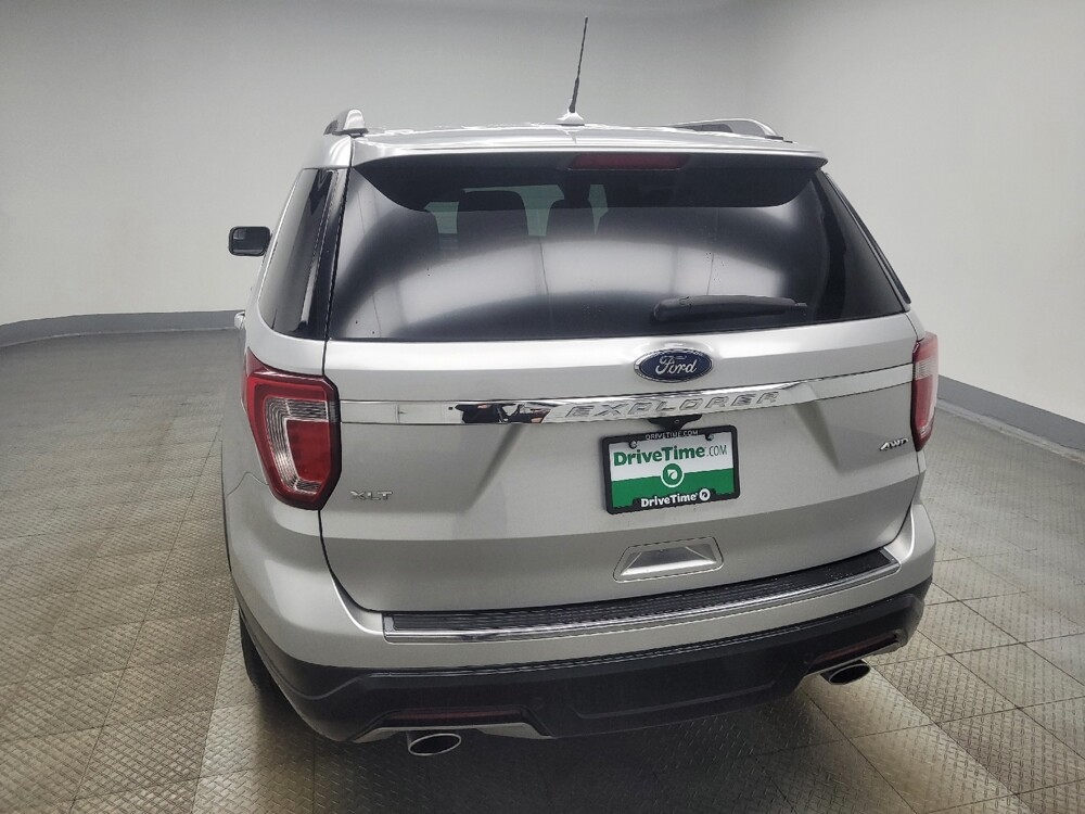 2018 Ford Explorer in Indianapolis, IN 46219 - 18129815 6