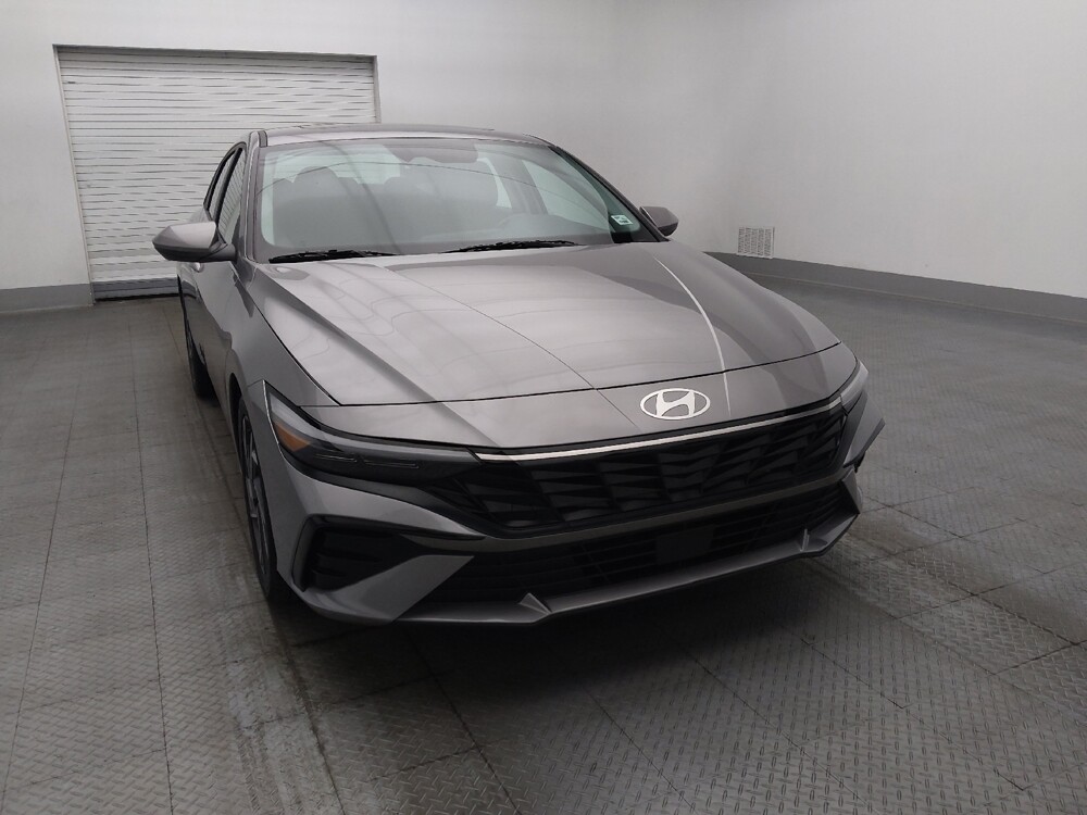 2025 Hyundai Elantra in Gainesville, FL 32609 - 18129818 14