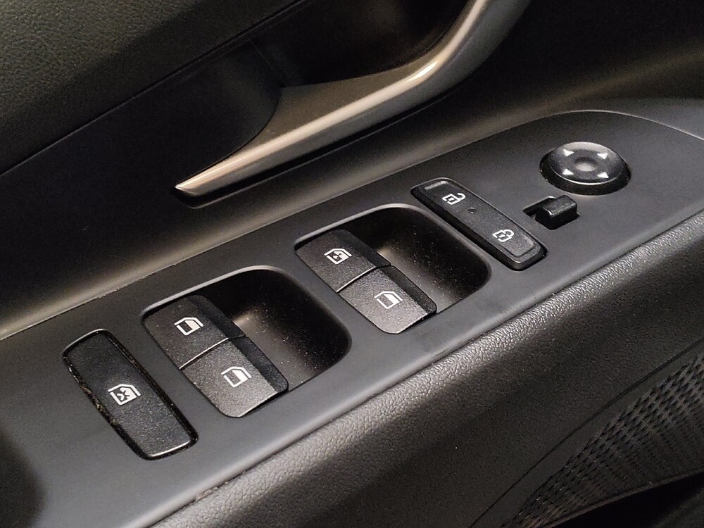 2025 Hyundai Elantra in Gainesville, FL 32609 - 18129818 27