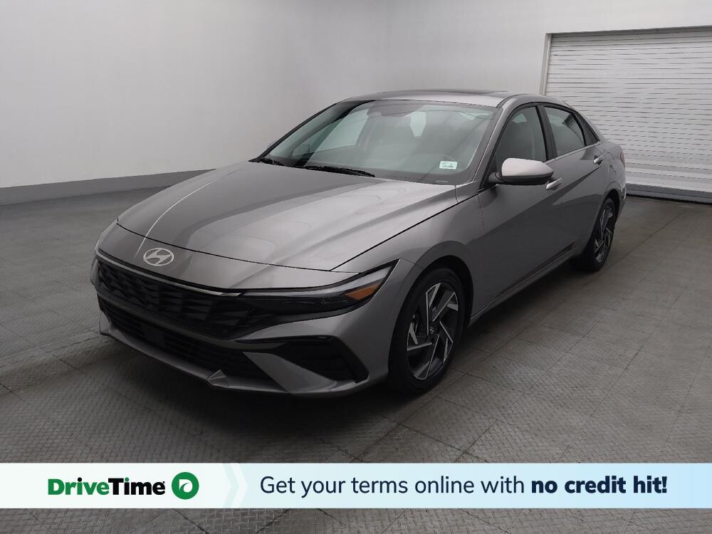 2025 Hyundai Elantra in Gainesville, FL 32609 - 18129818