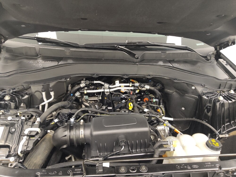 2022 Ford Explorer in St. Louis, MO 63136 - 18129819 30