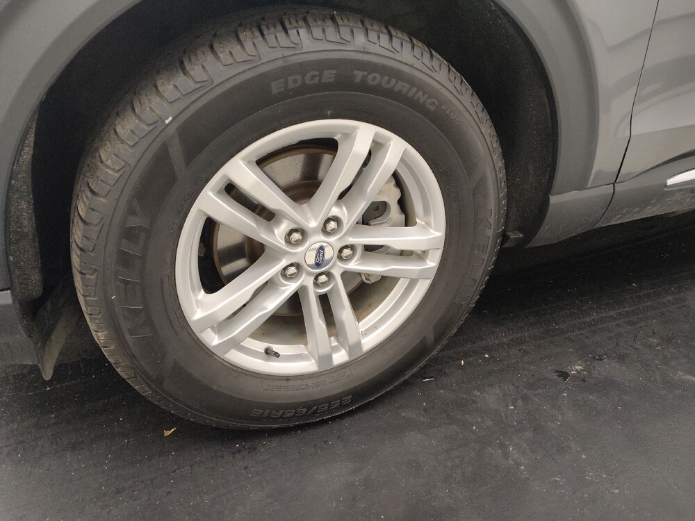 2022 Ford Explorer in St. Louis, MO 63136 - 18129819 31