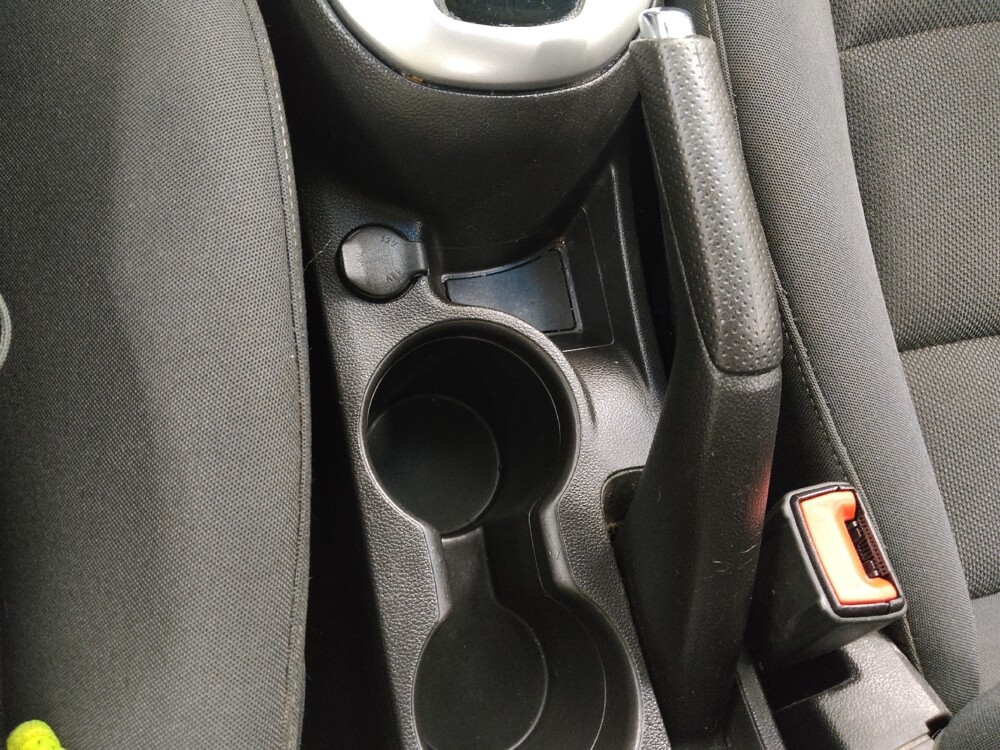 2016 Chevrolet Cruze in St. Louis, MO 63136 - 18129820 26