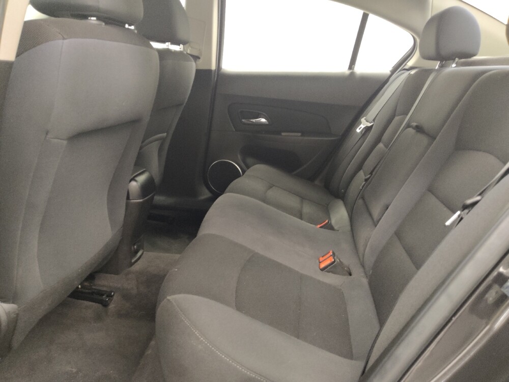 2016 Chevrolet Cruze in St. Louis, MO 63136 - 18129820 18