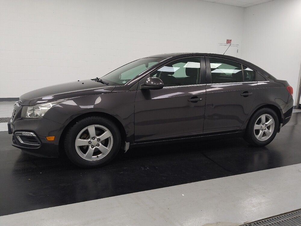 2016 Chevrolet Cruze in St. Louis, MO 63136 - 18129820 2