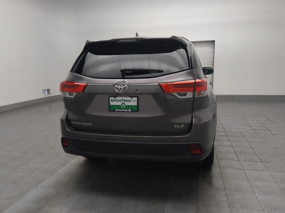 2019 Toyota Highlander in Augusta, GA 30907 - 18129826 7