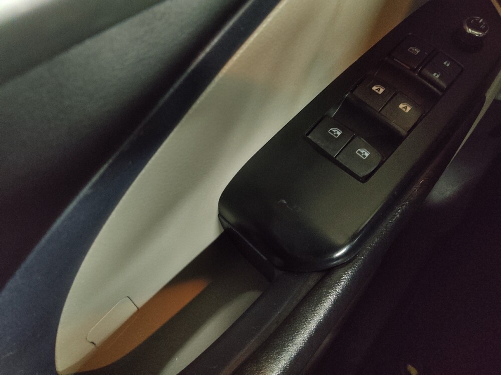 2019 Toyota Highlander in Augusta, GA 30907 - 18129826 27