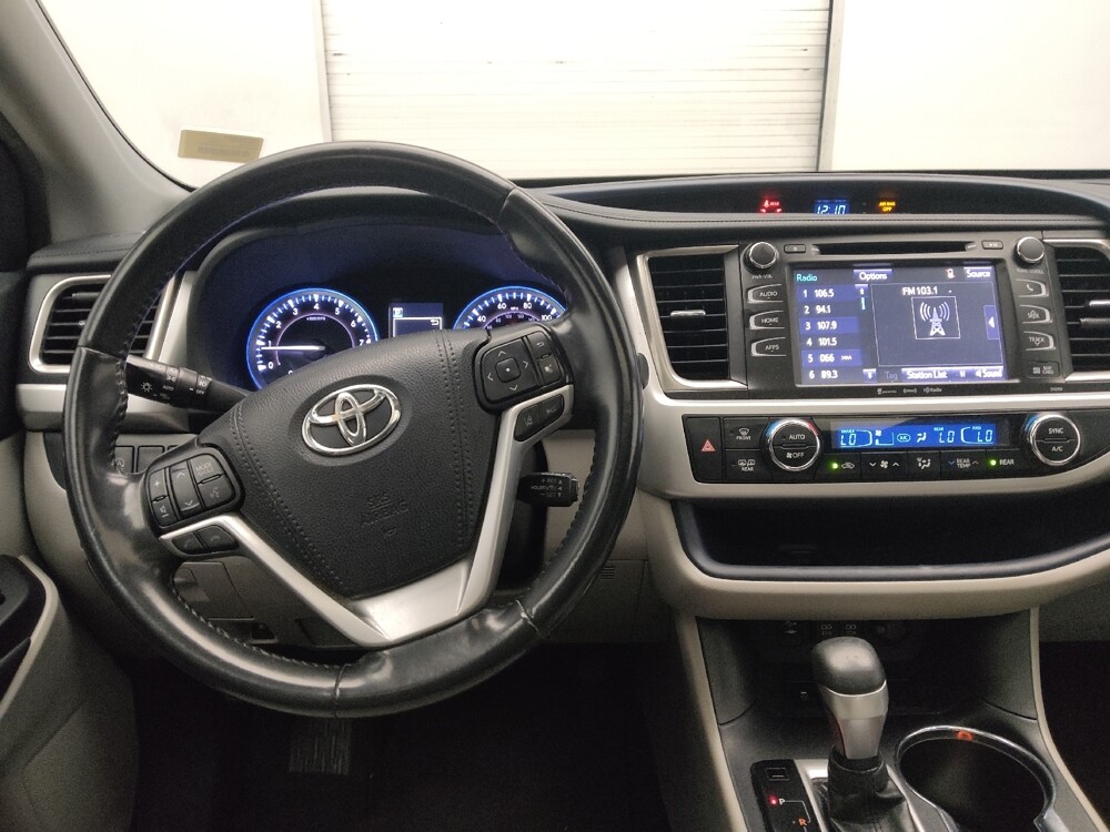 2019 Toyota Highlander in Augusta, GA 30907 - 18129826 22