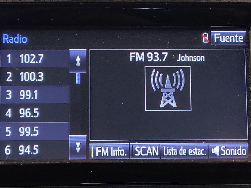 2019 Toyota Highlander in Houston, TX 77074 - 18129829 25