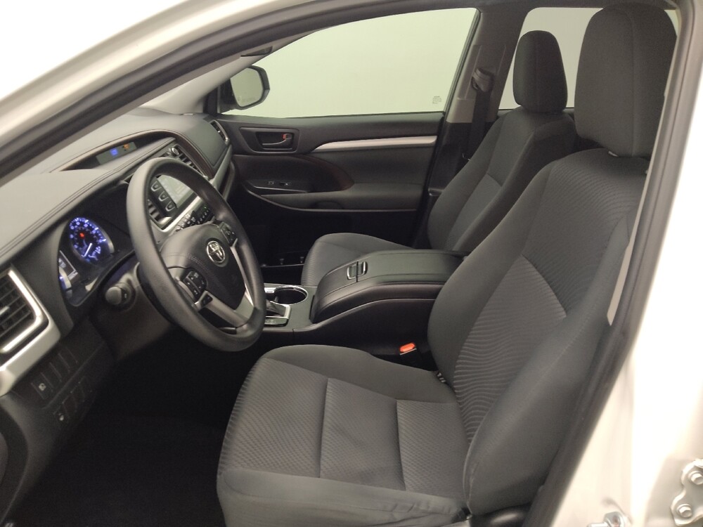 2019 Toyota Highlander in Houston, TX 77074 - 18129829 17
