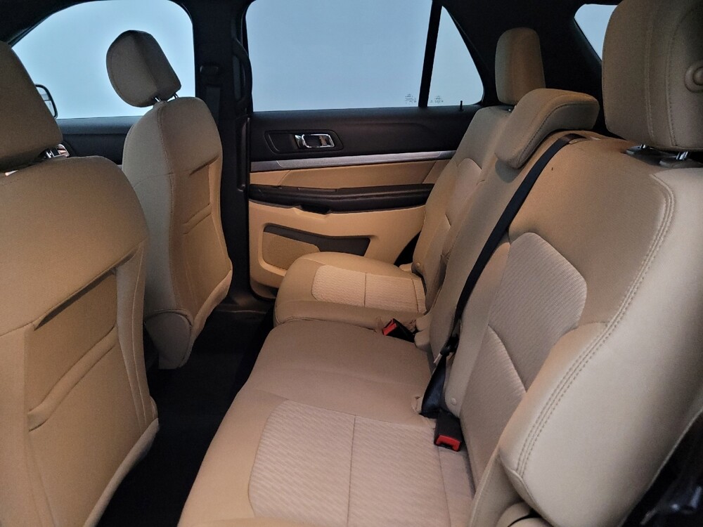 2017 Ford Explorer in Glen Burnie, MD 21061 - 18129834 18