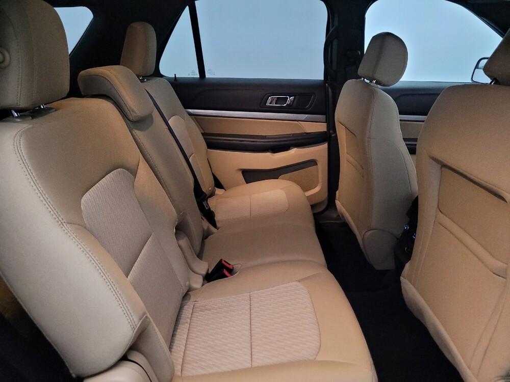 2017 Ford Explorer in Glen Burnie, MD 21061 - 18129834 19