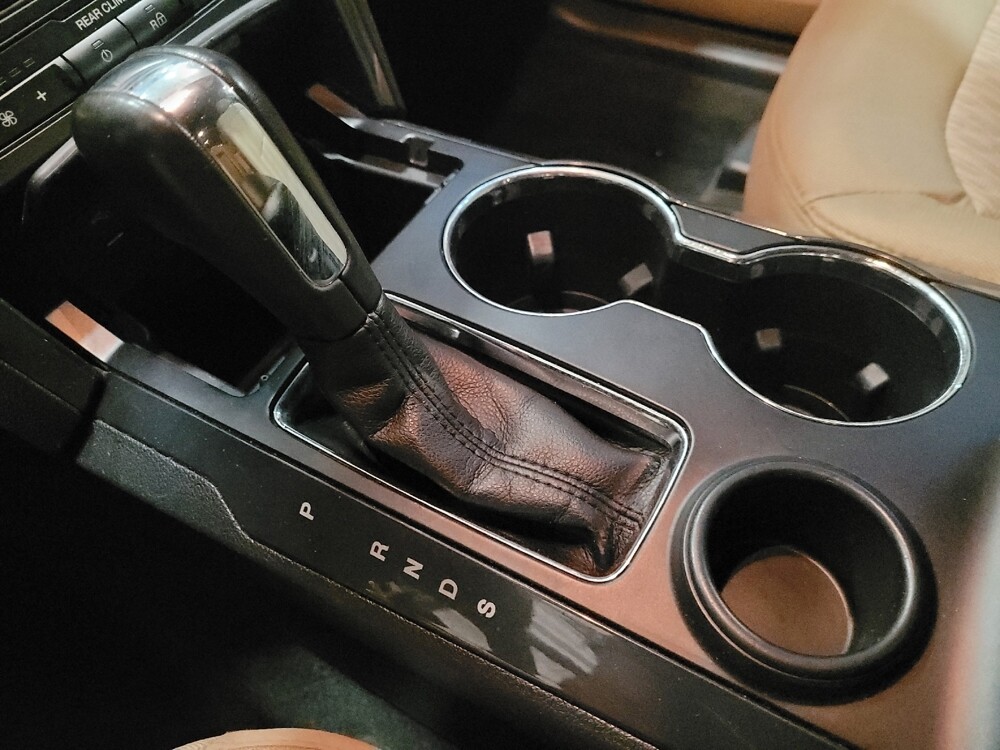 2017 Ford Explorer in Glen Burnie, MD 21061 - 18129834 26