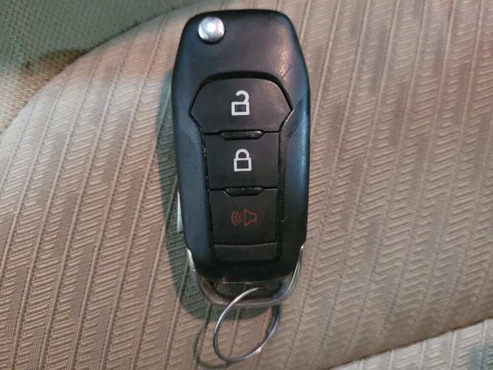 2017 Ford Explorer in Glen Burnie, MD 21061 - 18129834 32