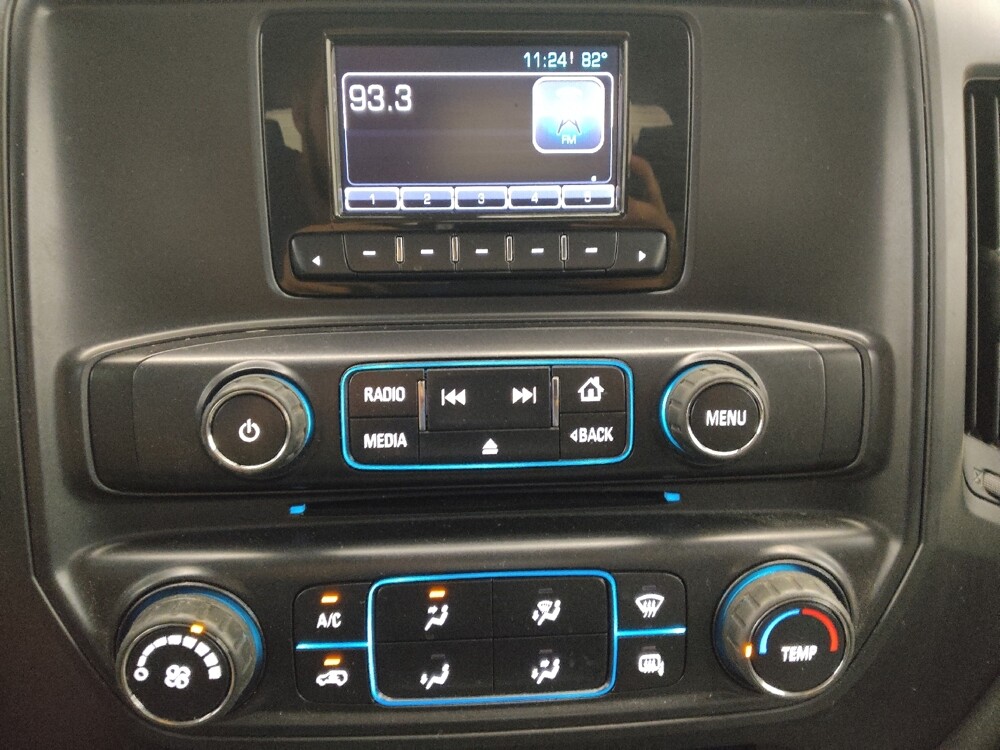 2015 Chevrolet Silverado 1500 in Phoenix, AZ 85015 - 18129835 25