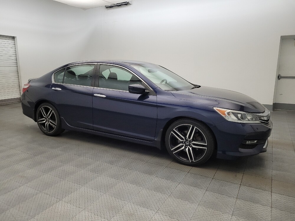 2017 Honda Accord in Tucson, AZ 85705 - 18129836 11