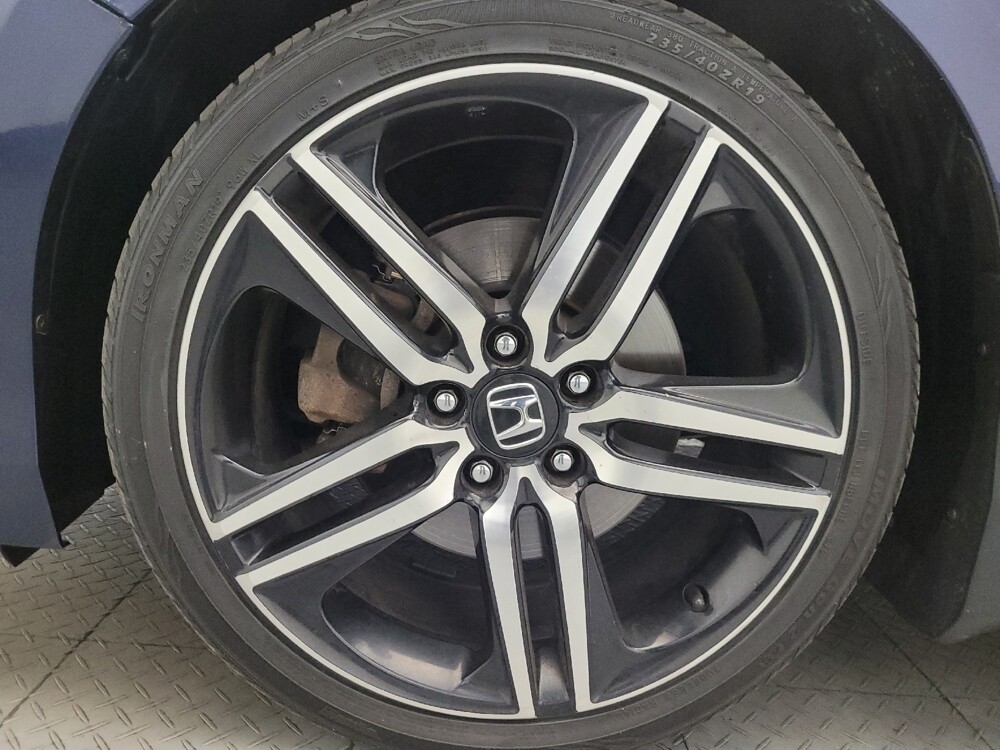 2017 Honda Accord in Tucson, AZ 85705 - 18129836 31