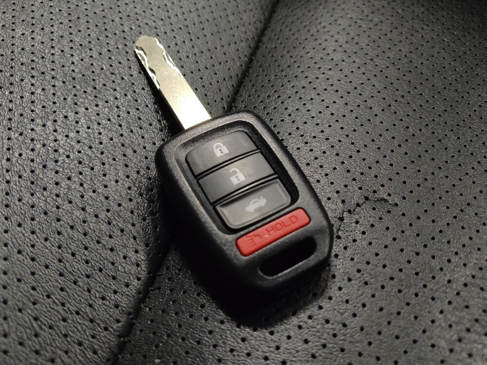 2017 Honda Accord in Tucson, AZ 85705 - 18129836 32