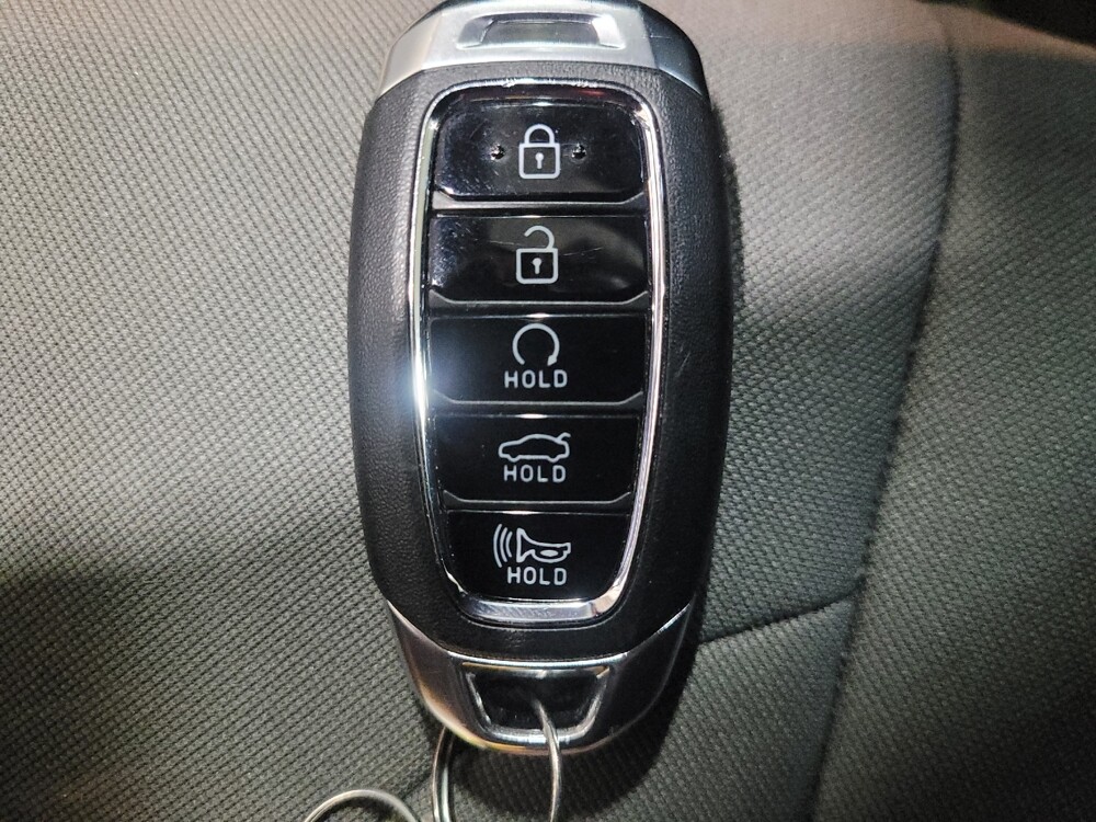 2023 Hyundai Elantra in Williamstown, NJ 8094 - 18129844 32