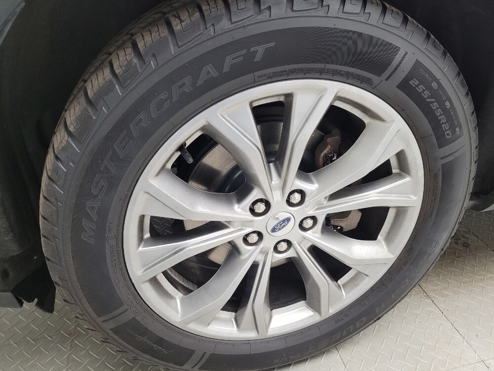 2022 Ford Explorer in Taylor, MI 48180 - 18129846 31