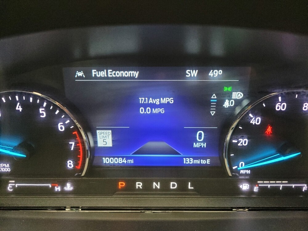 2022 Ford Explorer in Taylor, MI 48180 - 18129846 23