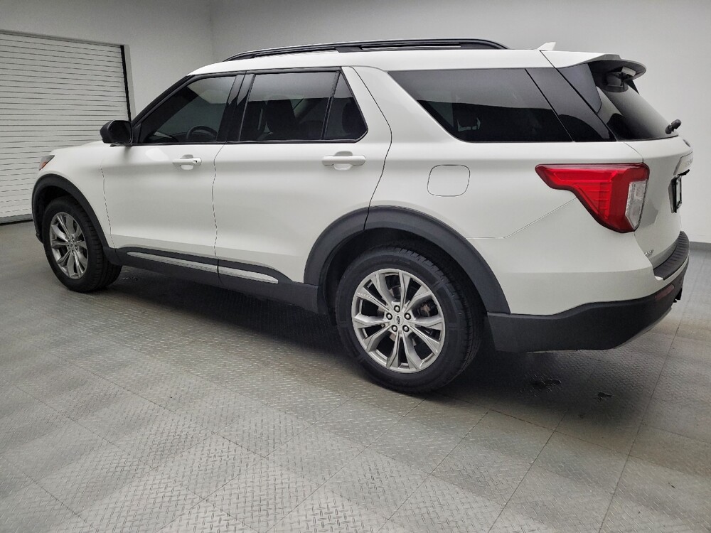 2022 Ford Explorer in Taylor, MI 48180 - 18129846 3