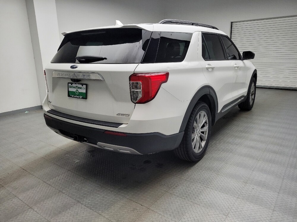 2022 Ford Explorer in Taylor, MI 48180 - 18129846 9
