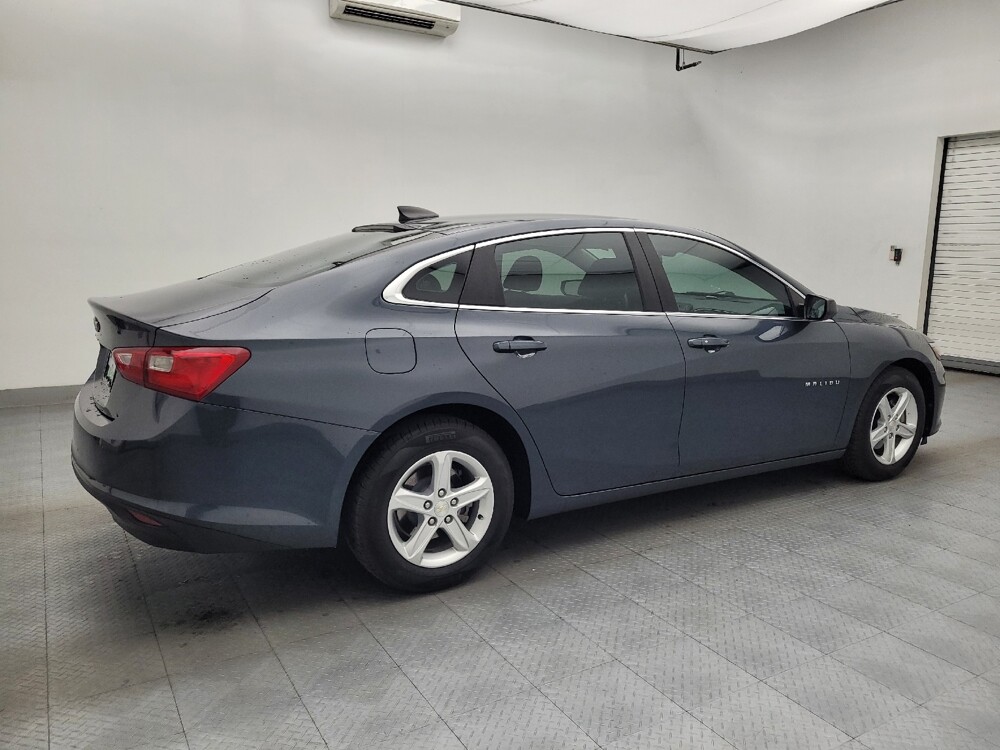2021 Chevrolet Malibu in Raleigh, NC 27604 - 18129847 10
