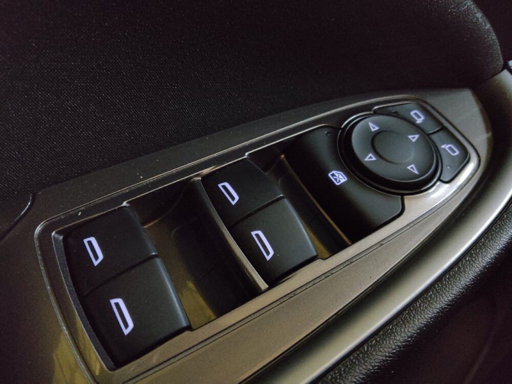 2021 Chevrolet Malibu in Raleigh, NC 27604 - 18129847 27