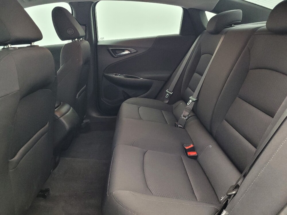 2021 Chevrolet Malibu in Raleigh, NC 27604 - 18129847 18