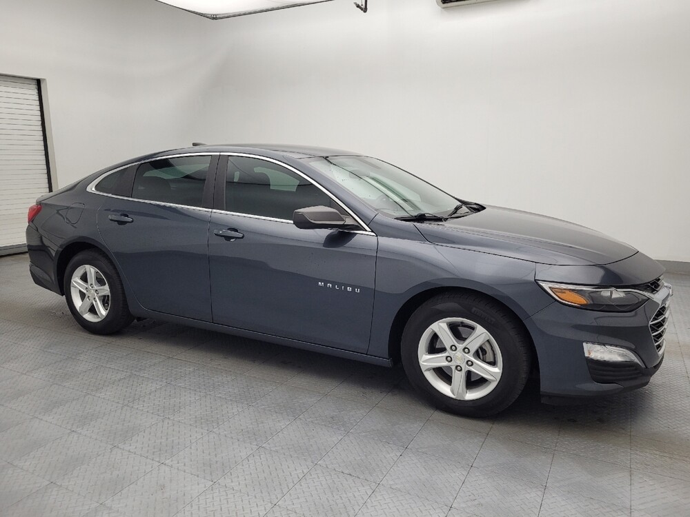 2021 Chevrolet Malibu in Raleigh, NC 27604 - 18129847 11
